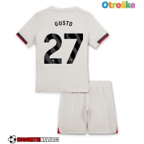 Otroške Nogometnih dresov Chelsea Malo Gusto #27 Gostujoči 2025-26 Kratki rokavi (+ hlače)